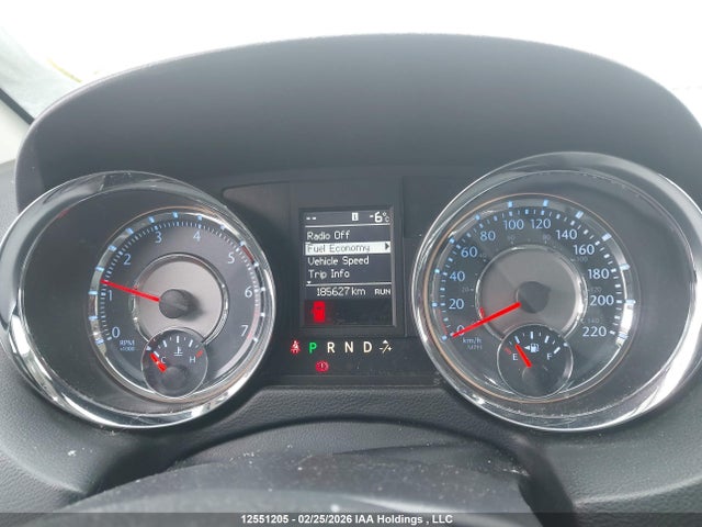 2C4RC1GG7ER240358 Chrysler Town &amp; Country Limited