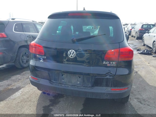 WVGNV7AX9HK024353 Volkswagen Tiguan Wolfsburg Edition