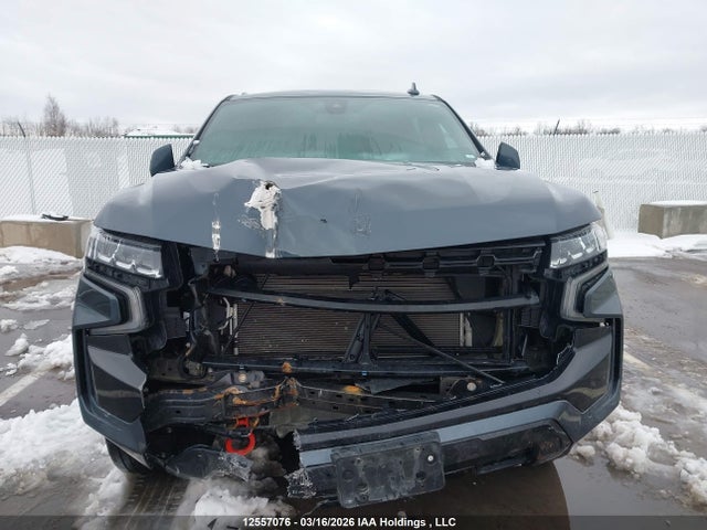2021 Chevrolet Suburban Z71 მანქანა იყიდება აუქციონზე, vin: 1GNSKDKD3MR433542, აუქციონის ნომერი: 12557076