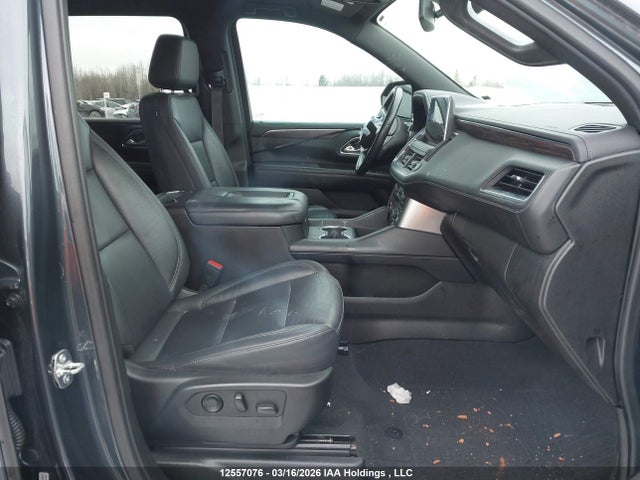 2021 Chevrolet Suburban Z71 მანქანა იყიდება აუქციონზე, vin: 1GNSKDKD3MR433542, აუქციონის ნომერი: 12557076