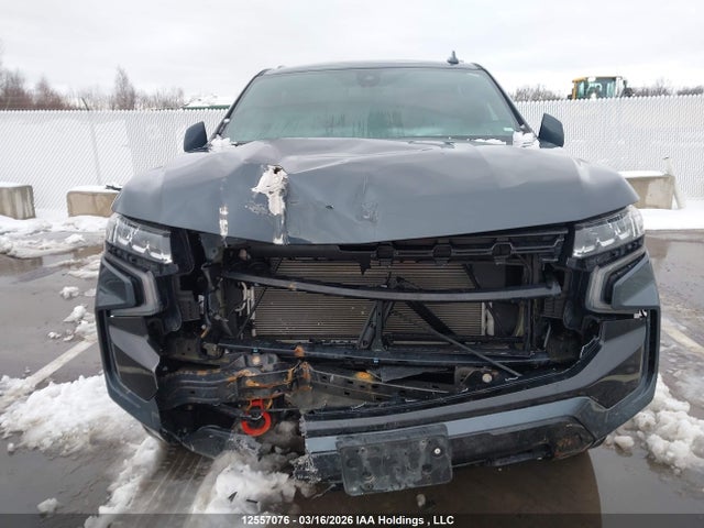 2021 Chevrolet Suburban Z71 მანქანა იყიდება აუქციონზე, vin: 1GNSKDKD3MR433542, აუქციონის ნომერი: 12557076