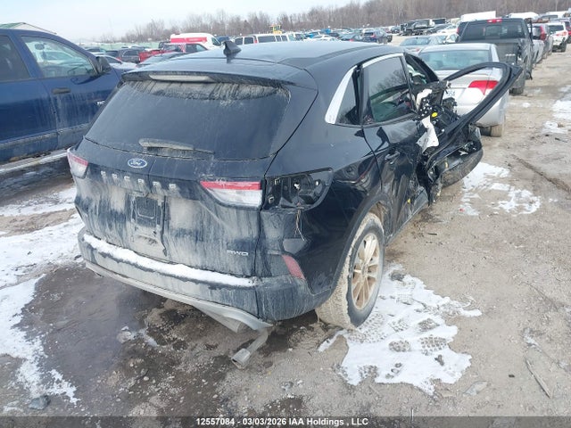 1FMCU9G62MUA43619 Ford ESCAPE SE