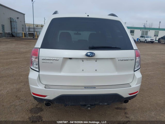 12557087 :رقم المزاد ، JF2SHCEC8CH447057 vin ، 2012 Subaru Forester Limited مزاد بيع