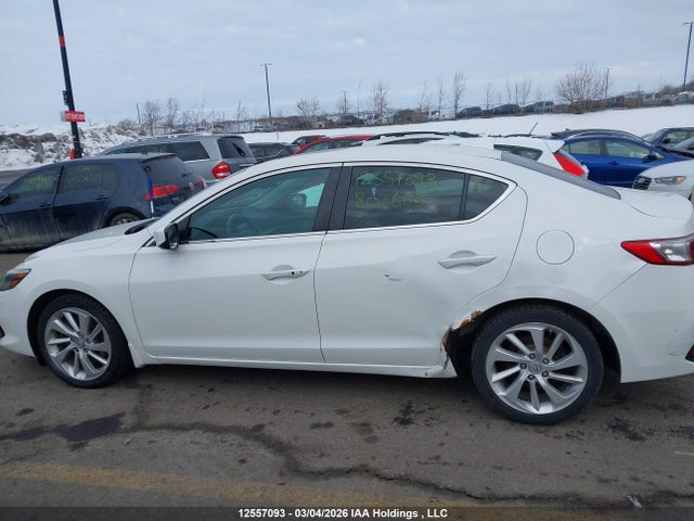 19UDE2F7XHA802663 Acura ILX