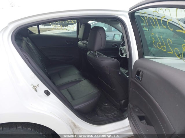 19UDE2F7XHA802663 Acura ILX
