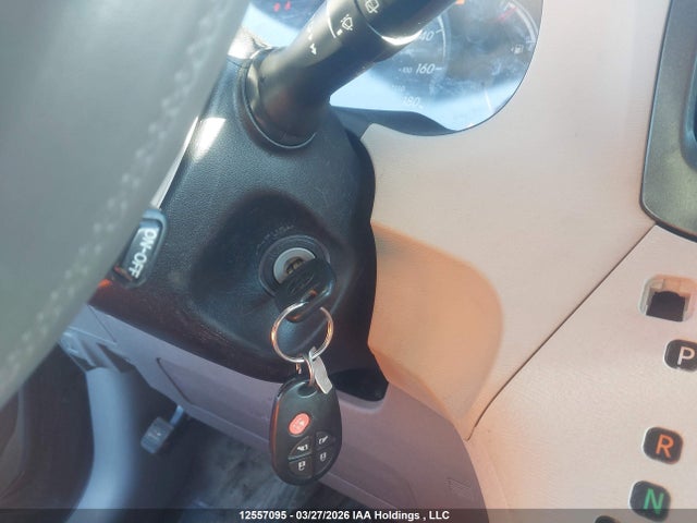 2014 Toyota Sienna Le V6 მანქანა იყიდება აუქციონზე, vin: 5TDKK3DC3ES488180, აუქციონის ნომერი: 12557095