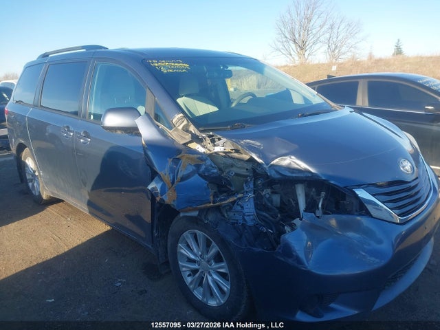 2014 Toyota Sienna Le V6 მანქანა იყიდება აუქციონზე, vin: 5TDKK3DC3ES488180, აუქციონის ნომერი: 12557095