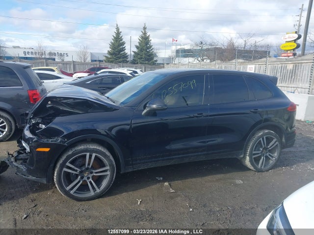 Porsche Cayenne Platinum Edition 2017 WP1AA2A29HKA89255 Image 15