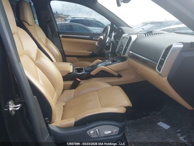 Porsche Cayenne Platinum Edition 2017 WP1AA2A29HKA89255 Image 5