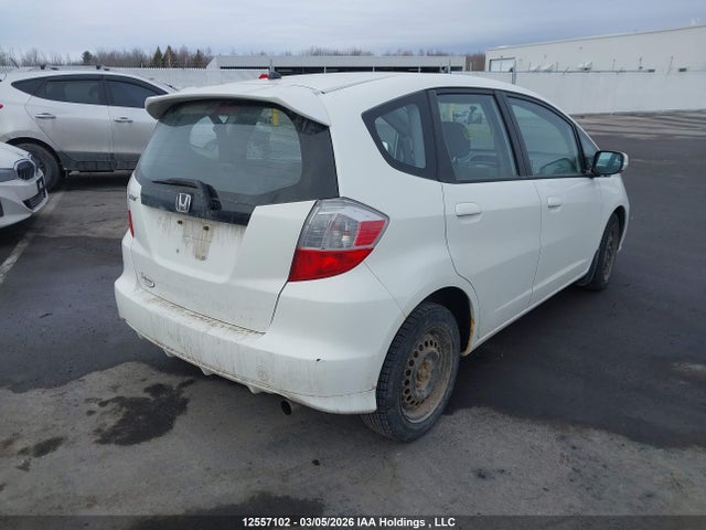12557102 :رقم المزاد ، JHMGE8H54AC805304 vin ، 2010 Honda Fit مزاد بيع