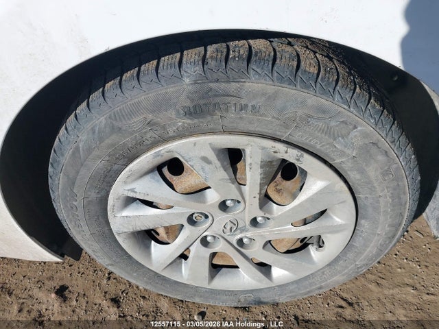 12557115 :رقم المزاد ، KMHD74LF0KU735153 vin ، 2019 Hyundai Elantra Se مزاد بيع