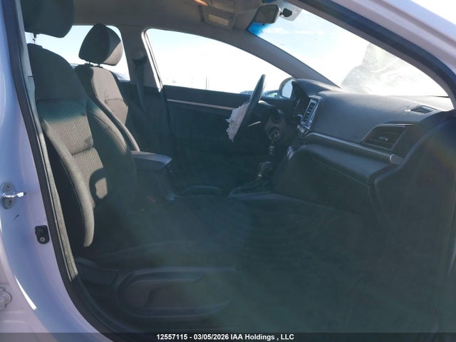 12557115 :رقم المزاد ، KMHD74LF0KU735153 vin ، 2019 Hyundai Elantra Se مزاد بيع