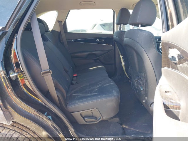 5XYPGDA35KG579476 KIA Sorento L/lx