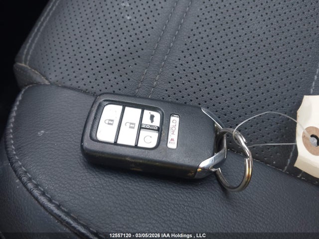 Продажа на аукционе авто 2018 Honda Cr-v Touring, vin: 2HKRW2H95JH136102, номер лота: 12557120