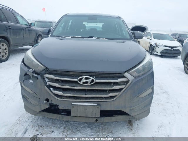 Aukcja sprzedaży 2018 Hyundai Tucson Base 2.0l, vin: KM8J2CA48JU621316, numer aukcji: 12557124
