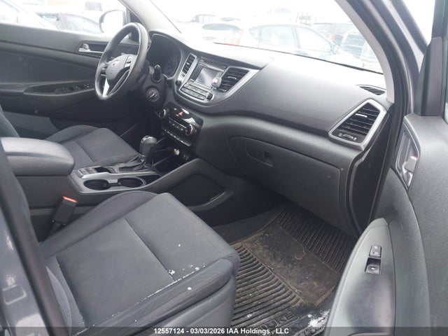 Aukcja sprzedaży 2018 Hyundai Tucson Base 2.0l, vin: KM8J2CA48JU621316, numer aukcji: 12557124