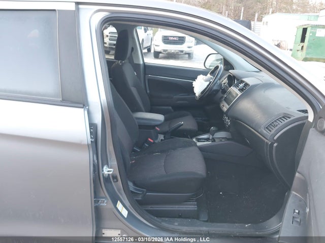 JA4AJ3AU7JU602449 Mitsubishi RVR SE