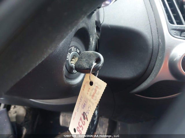 12557128 :رقم المزاد ، KM8JU3AC5AU087886 vin ، 2010 Hyundai Tucson Gls مزاد بيع