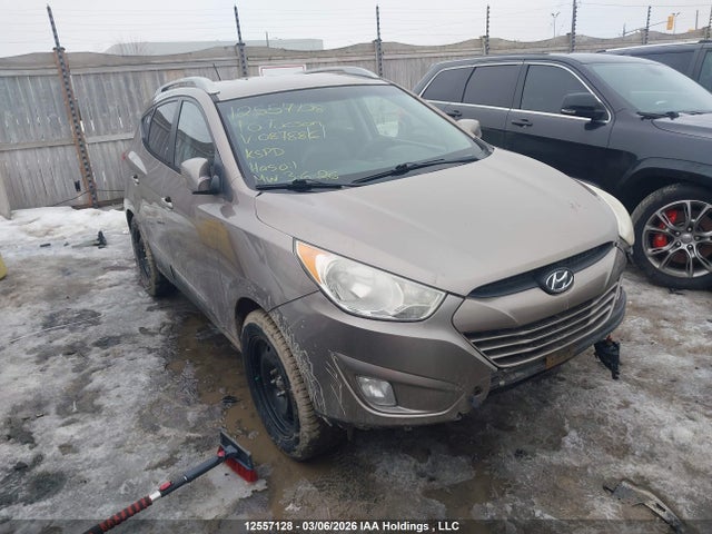 12557128 :رقم المزاد ، KM8JU3AC5AU087886 vin ، 2010 Hyundai Tucson Gls مزاد بيع