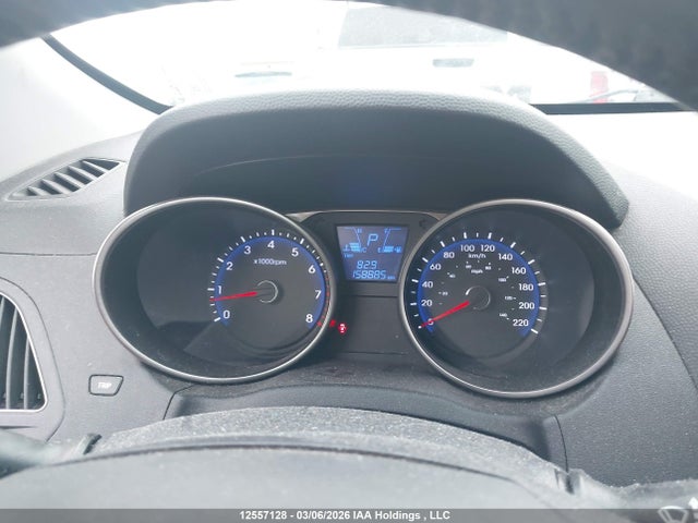 12557128 :رقم المزاد ، KM8JU3AC5AU087886 vin ، 2010 Hyundai Tucson Gls مزاد بيع