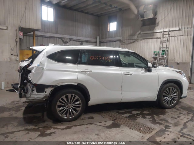 Aukcja sprzedaży 2022 Toyota Highlander Platinum, vin: 5TDFZRBH9NS167307, numer aukcji: 12557130