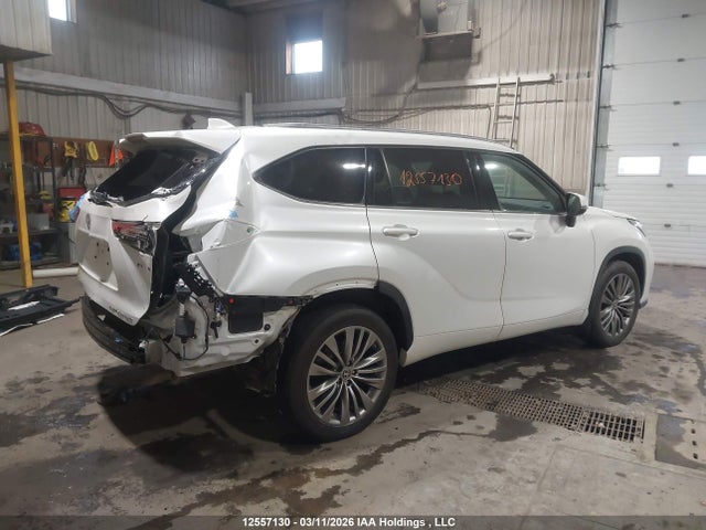 Aukcja sprzedaży 2022 Toyota Highlander Platinum, vin: 5TDFZRBH9NS167307, numer aukcji: 12557130
