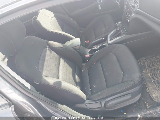 Продажа на аукционе авто 2017 Hyundai Elantra Se/value/limited, vin: KMHD84LF5HU184465, номер лота: 12557136
