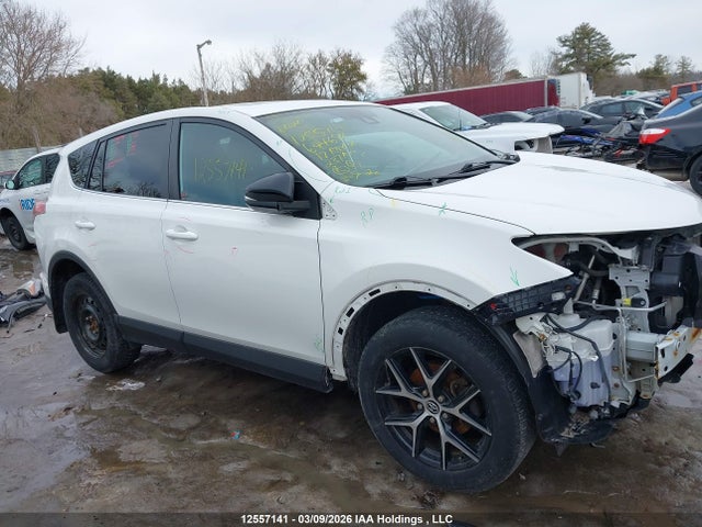 12557141 :رقم المزاد ، 2T3JFREV3HW644692 vin ، 2017 Toyota Rav4 Se مزاد بيع
