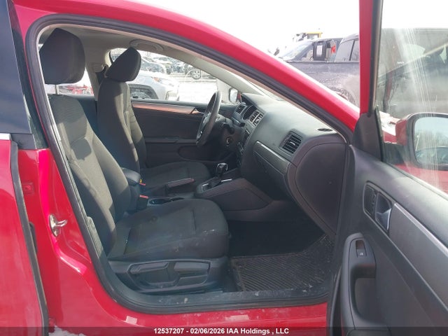 3VW2K7AJ3FM344198 Volkswagen Jetta 2.0l Trendline/2.0l Trendline+
