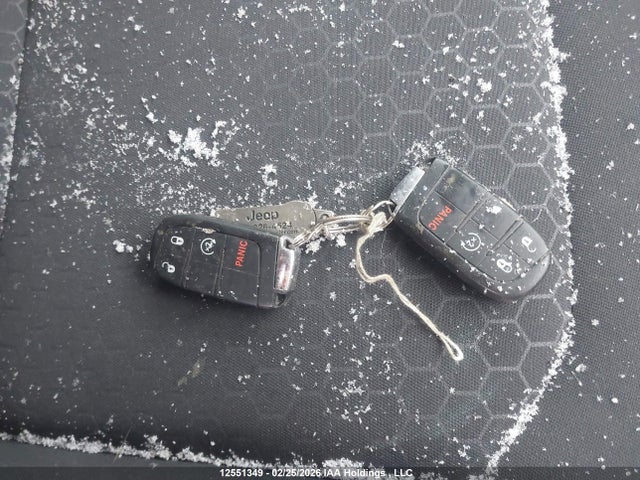 3C4NJDAB9JT256782 Jeep Compass Sport