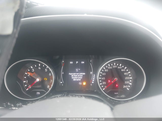 3C4NJDAB9JT256782 Jeep Compass Sport