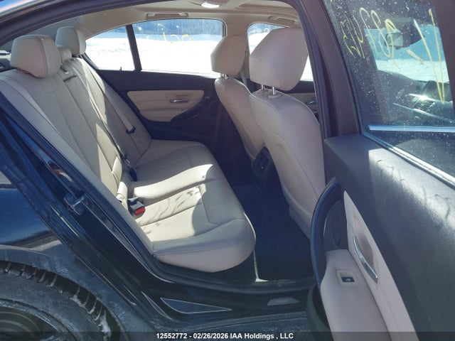WBA3C3C59EF987423 BMW 320i Xdrive