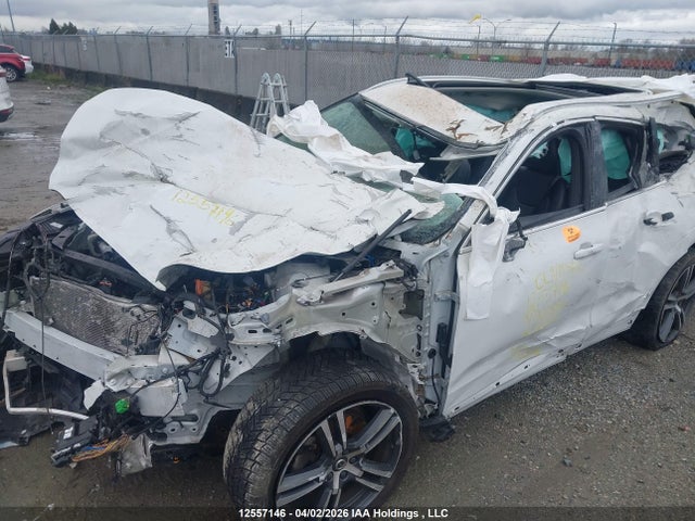 12557146 :رقم المزاد ، LYVA22RK3MB761886 vin ، 2021 Volvo Xc60 T6 Momentum مزاد بيع