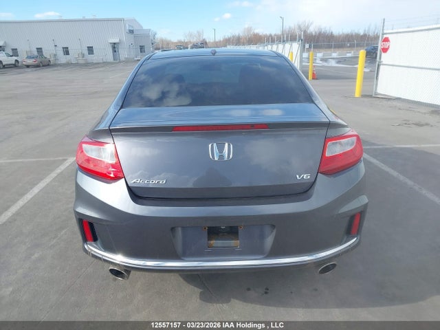 2015 Honda Accord მანქანა იყიდება აუქციონზე, vin: 1HGCT2B82FA800404, აუქციონის ნომერი: 12557157