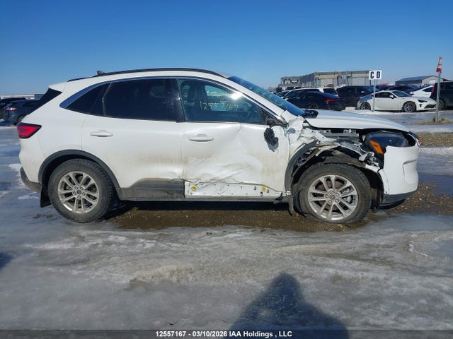 1FMCU9H6XMUA10706 Ford ESCAPE SEL
