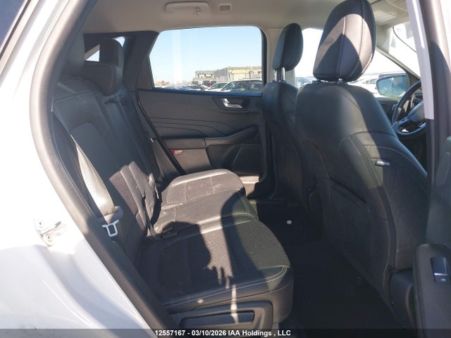 1FMCU9H6XMUA10706 Ford ESCAPE SEL