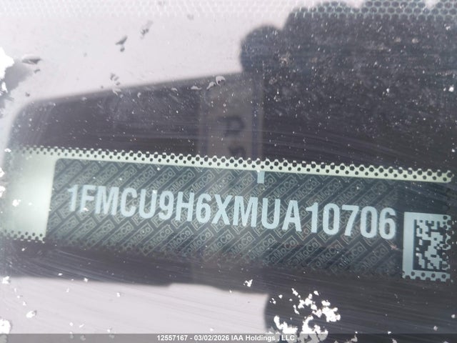 1FMCU9H6XMUA10706 Ford ESCAPE SEL