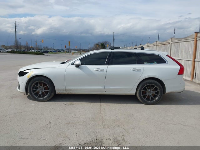 Продаж на аукціоні авто 2017 Volvo V90, vin: YV1A22VM6H1021697, номер лоту: 12557178