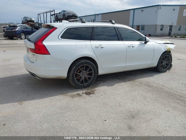 Продаж на аукціоні авто 2017 Volvo V90, vin: YV1A22VM6H1021697, номер лоту: 12557178
