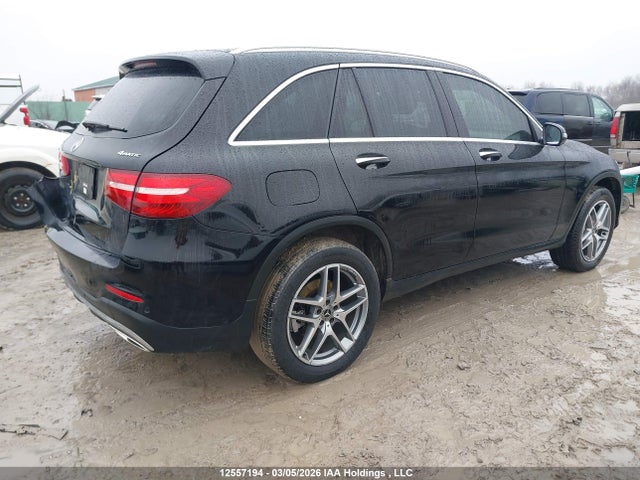 WDC0G4KB8JV105109 Mercedes-Benz Glc 300 4matic