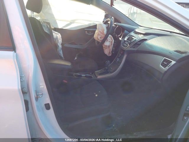 Продаж на аукціоні авто 2015 Hyundai Elantra Gl, vin: 5NPDH4AEXFH646508, номер лоту: 12557204