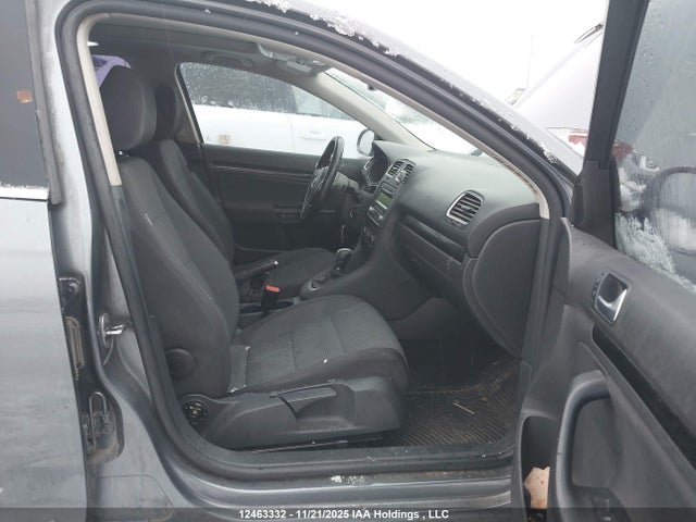3VWPL7AJ0EM613954 Volkswagen Golf 2.0 Tdi Comfortline/2.0 Tdi Highline/2.0 Tdi Trendline/2.0 Tdi Wolfsburg Edition