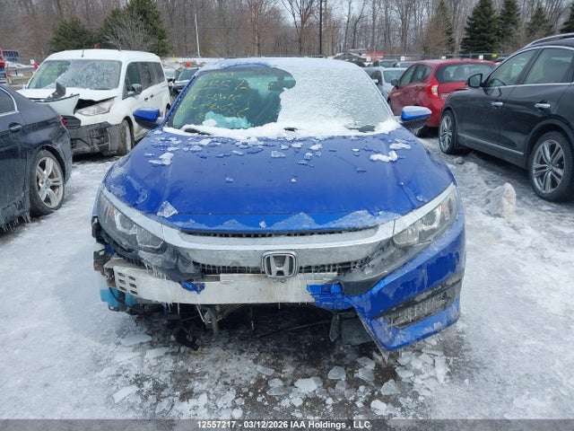 Продаж на аукціоні авто 2018 Honda Civic Lx, vin: 2HGFC2E5XJH040666, номер лоту: 12557217