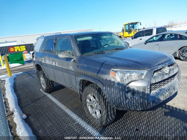JTEBU5JR0G5293317 Toyota 4RUNNER SR5