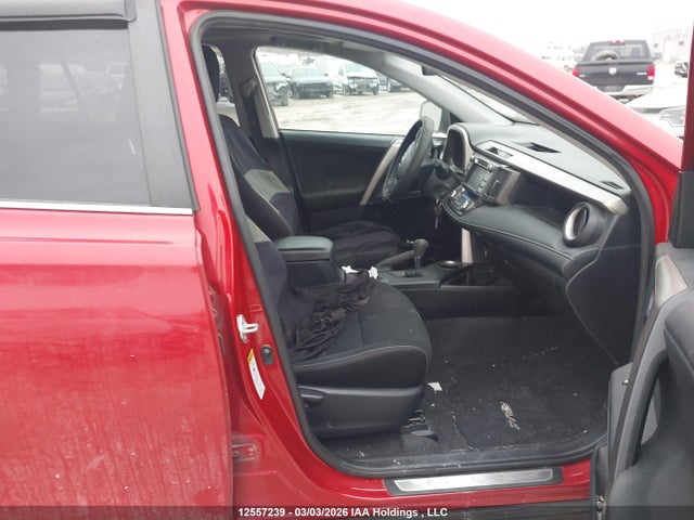 12557239 :رقم المزاد ، 2T3WFREV8EW125722 vin ، 2014 Toyota Rav4 Xle مزاد بيع