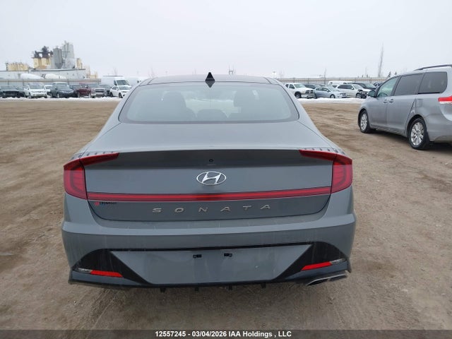 KMHL44J28PA280856 Hyundai Sonata Sport