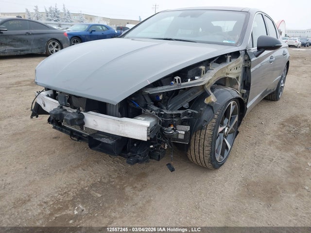 KMHL44J28PA280856 Hyundai Sonata Sport