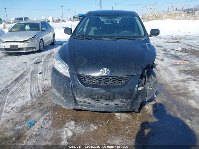 12557247 :رقم المزاد ، 2T1KU4EE3CC867413 vin ، 2012 Toyota Corolla Matrix مزاد بيع
