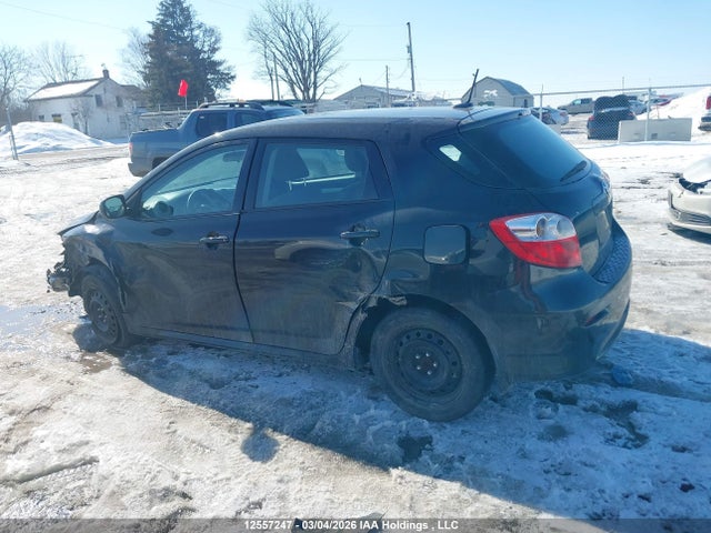 12557247 :رقم المزاد ، 2T1KU4EE3CC867413 vin ، 2012 Toyota Corolla Matrix مزاد بيع