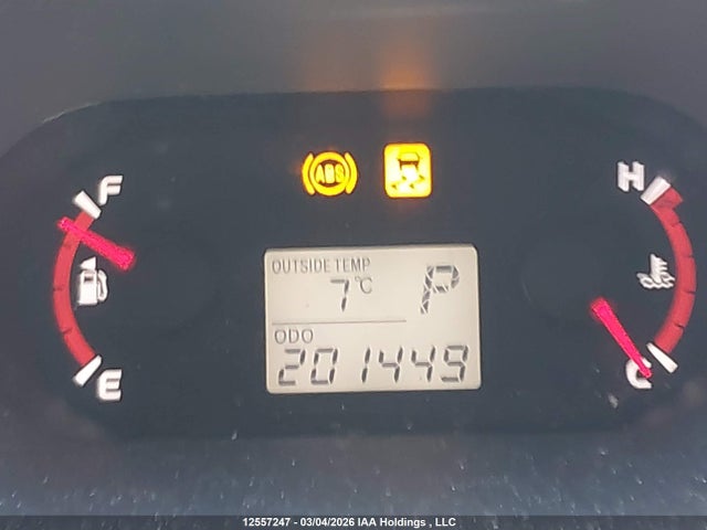 12557247 :رقم المزاد ، 2T1KU4EE3CC867413 vin ، 2012 Toyota Corolla Matrix مزاد بيع
